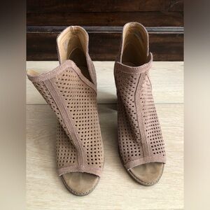 Lucky Brand Larise Bootie Size 7.5